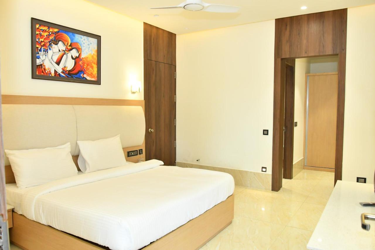 Maharaja Aggarsain Bhawan Hotell Hisār Exteriör bild