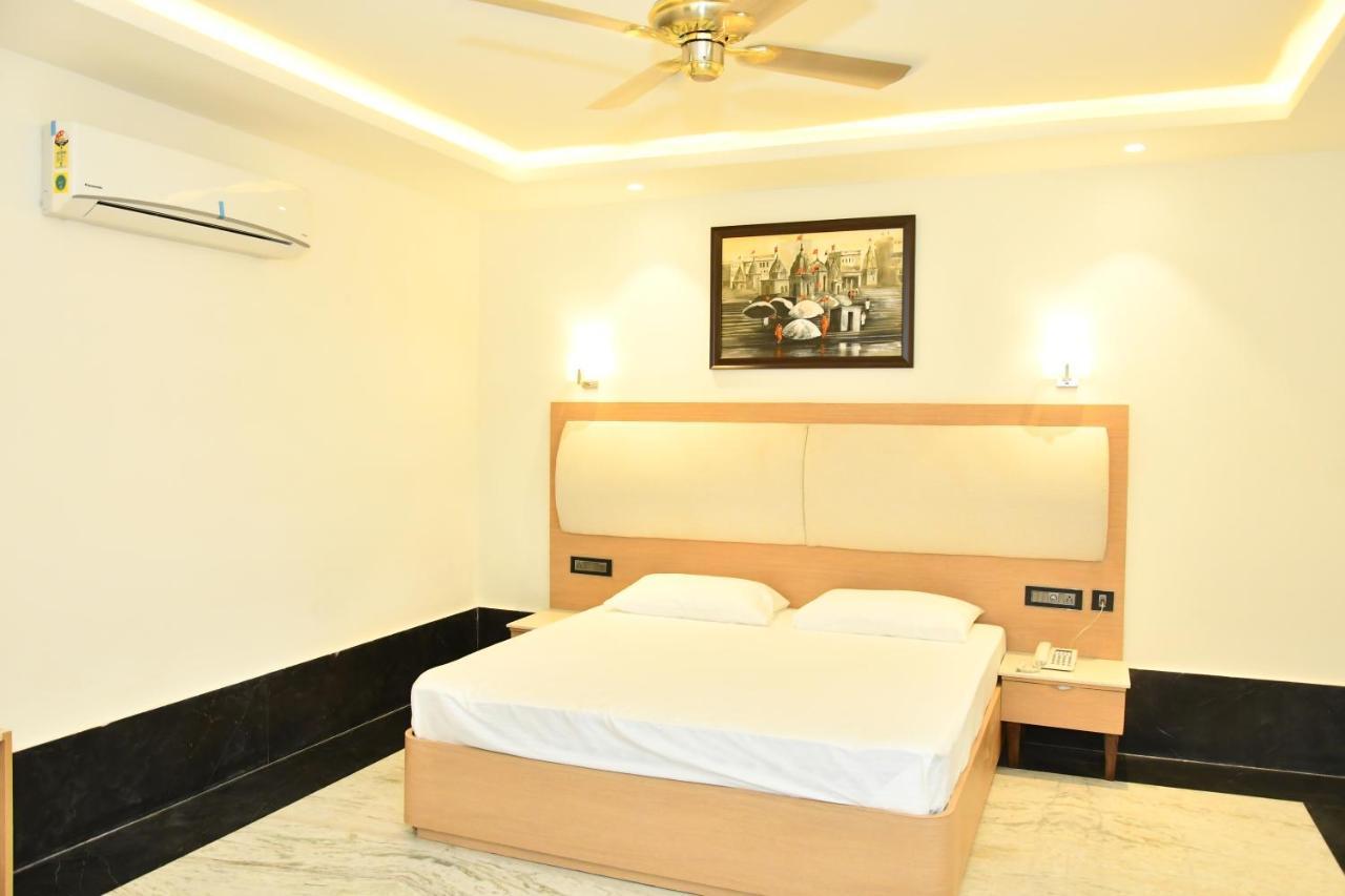 Maharaja Aggarsain Bhawan Hotell Hisār Exteriör bild
